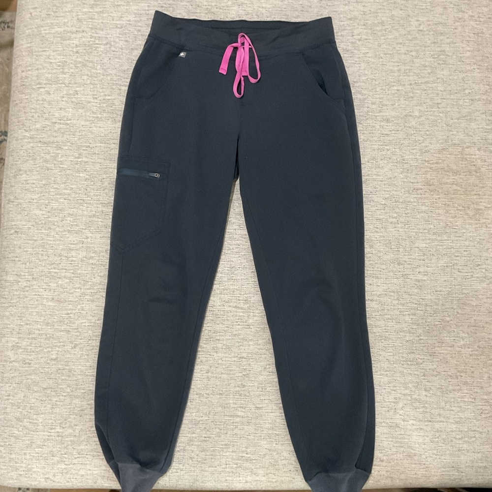 Figs Women's Quiet Navy Joggers with Pink Drawstring